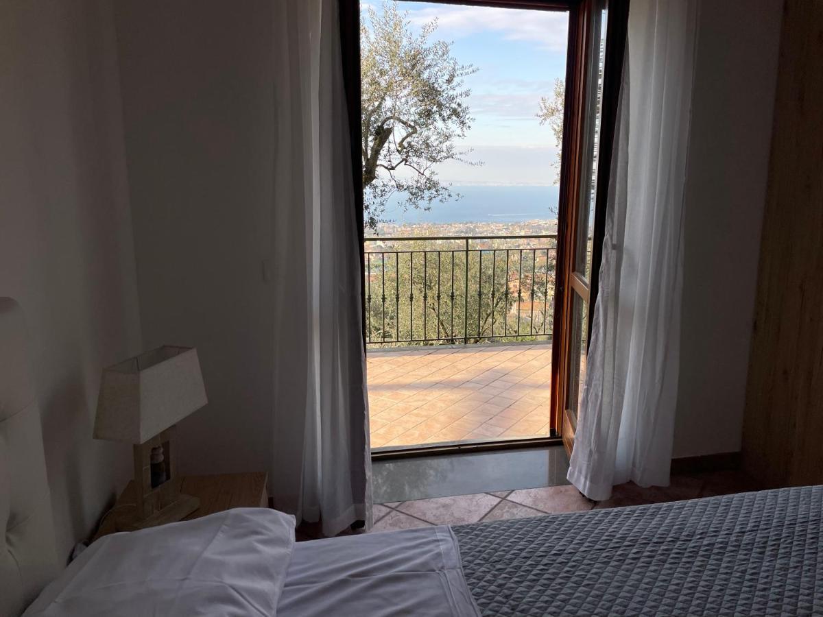 Sky View Villa 皮雅诺迪索伦托 外观 照片