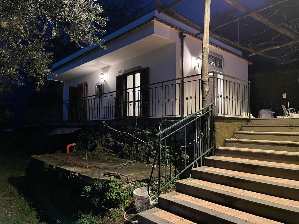 Sky View Villa 皮雅诺迪索伦托 外观 照片